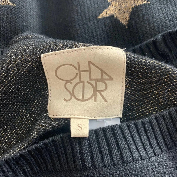 Chaser Gold Star Intarsia Bishop Sleeve‎ Sweater - Picture 11 of 12